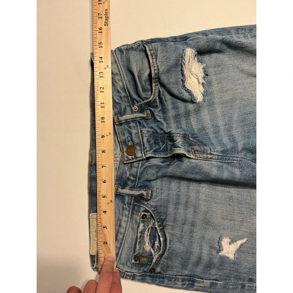 Abercrombie Fitch Mens Jeans Straight Fit‎ Distressed Med Wash 30x30 fits 28x28